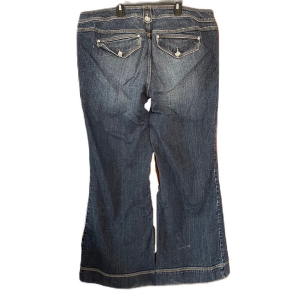 Venezia (Lane Bryant) Women’s Blue Denim High Waist Bootcut Jeans Size 20 - Picture 2 of 11